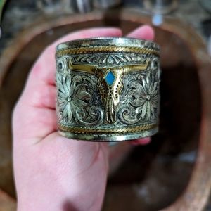 Montana silversmiths longhorn bracelet